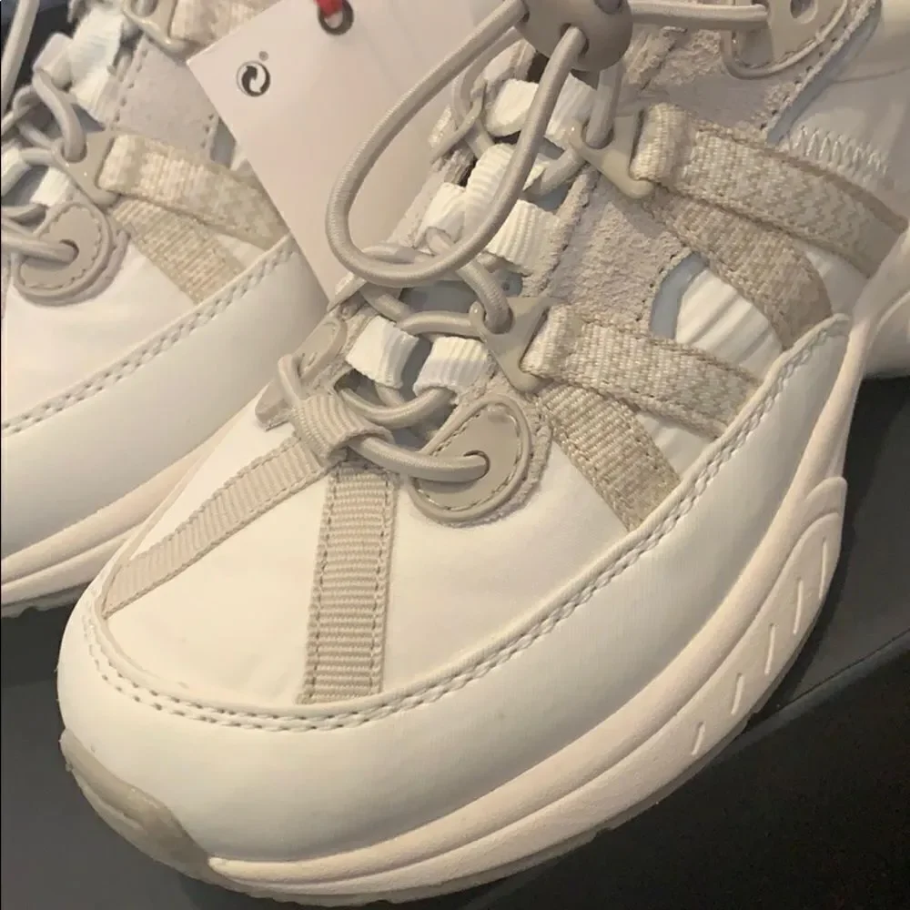 🎉last deal 🎉Zara white Sneakers